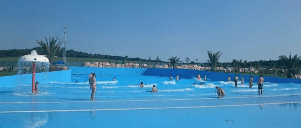Aqua Colors Porec Wave Pool