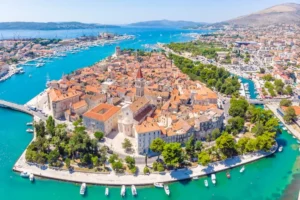 Trogir - Popular Old Town Center that is Awesome, but is NOT Dubrovnik